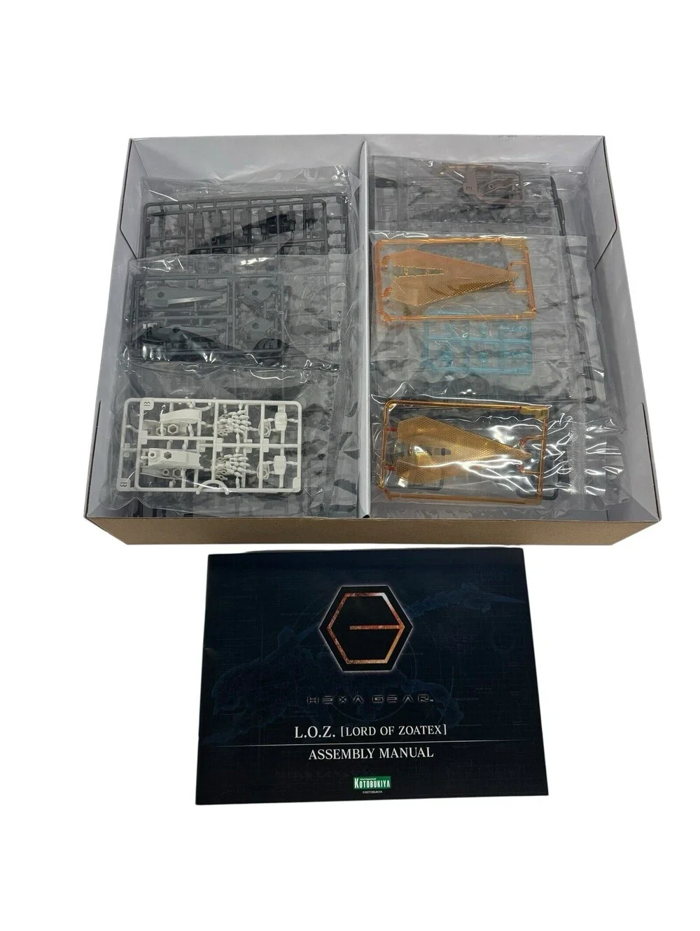 Kotobukiya HEXA GEAR - L.O.Z. [LORD OF ZOATEX] Model Kit